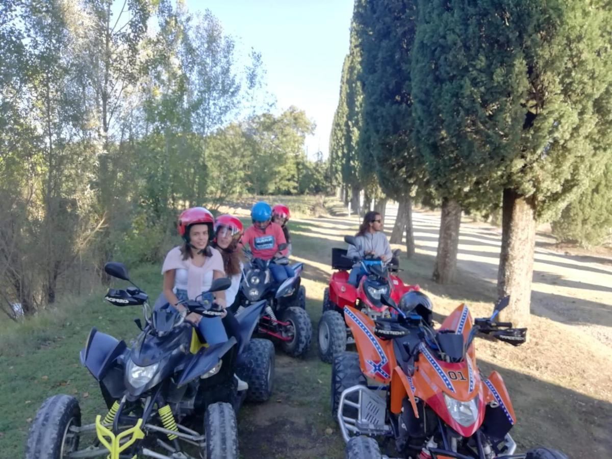 Appartamento Crete Senesi كاستيلْنْوافو بيراردين المظهر الخارجي الصورة