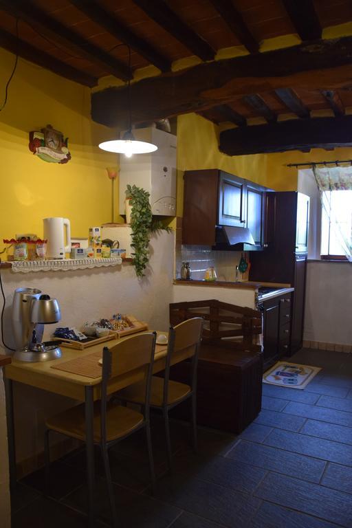 Appartamento Crete Senesi كاستيلْنْوافو بيراردين المظهر الخارجي الصورة