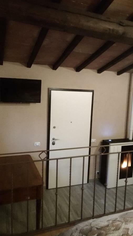 Appartamento Crete Senesi كاستيلْنْوافو بيراردين المظهر الخارجي الصورة